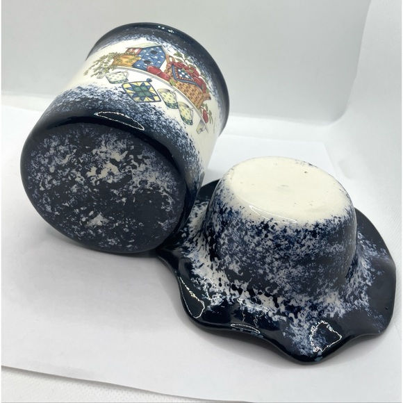 Blue Spongeware Dip Chiller with Country Kitchen Decor Print - Picture 5 of 5